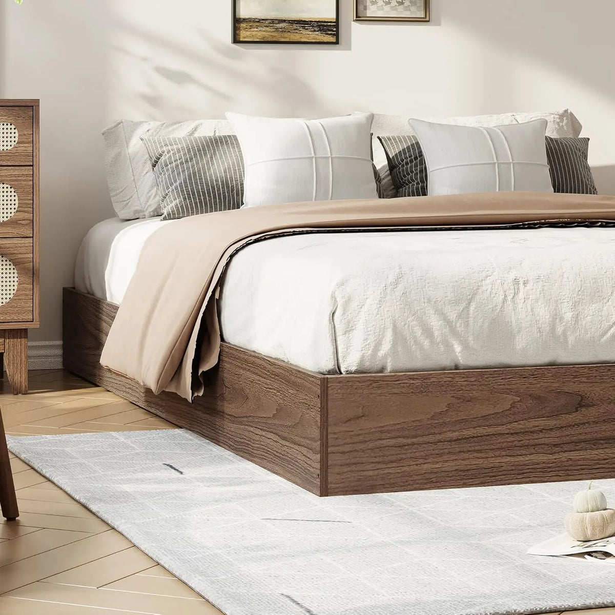 Modern Wooden Platform Bed Frame With Sturdy Slat Support